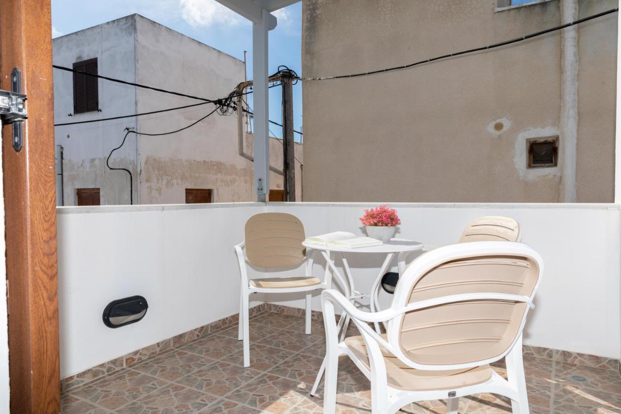 Depis Place And Apartments Naxos City Exterior photo