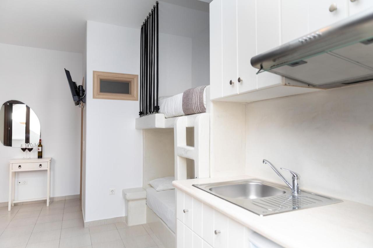 Depis Place And Apartments Naxos City Exterior photo